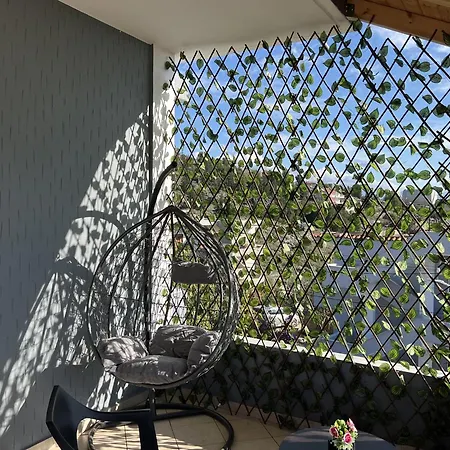 240 Apartment Sarandë