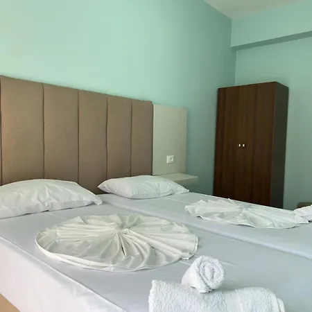 240 דירה